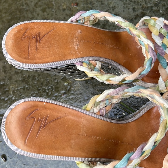 Giuseppe Zanotti Raffia Metallic Multicolor Wedges - Picture 4 of 11